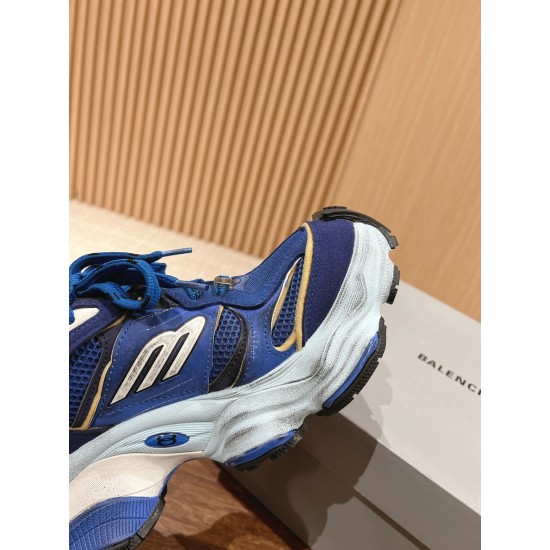 Balenciaga Sneakers