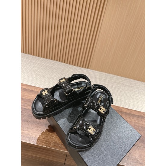 CHANEL Sandals