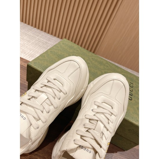 Gucci Sneakers