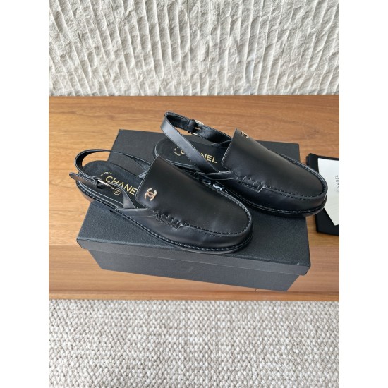 CHANEL Loafers