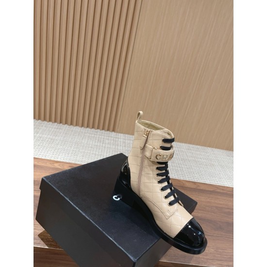 CHANEL Boots