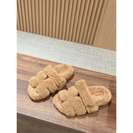 Hermes Slippers