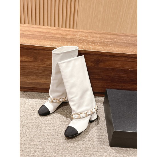 CHANEL Boots