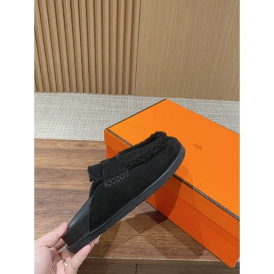 Hermes Iota mule