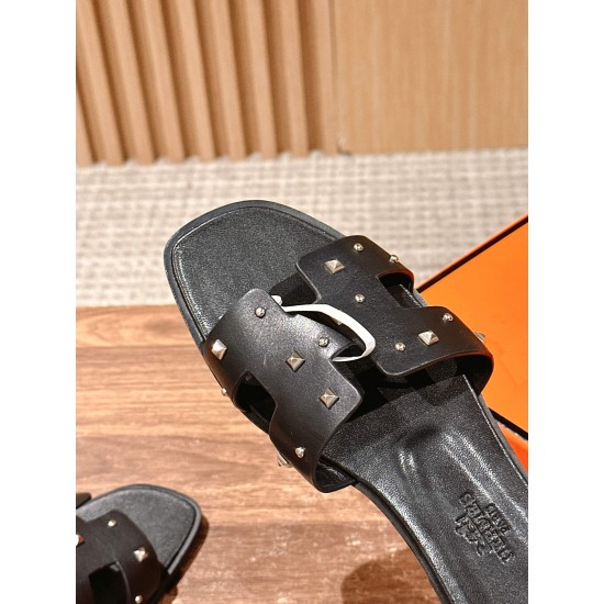 Hermes Slippers