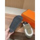 Hermes Iota mule