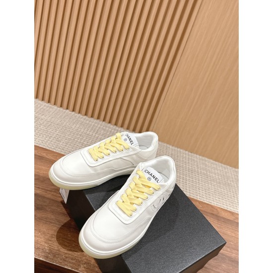 CHANEL Sneakers