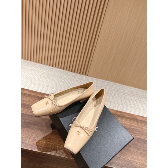 CHANEL Ballerinas