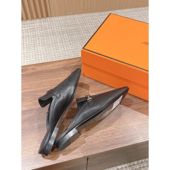 Hermes Iota mule