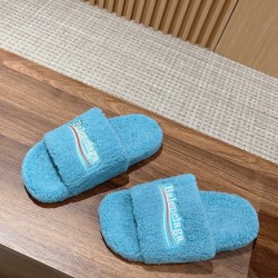  Balenciaga Slippers