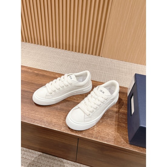 Dior Sneakers