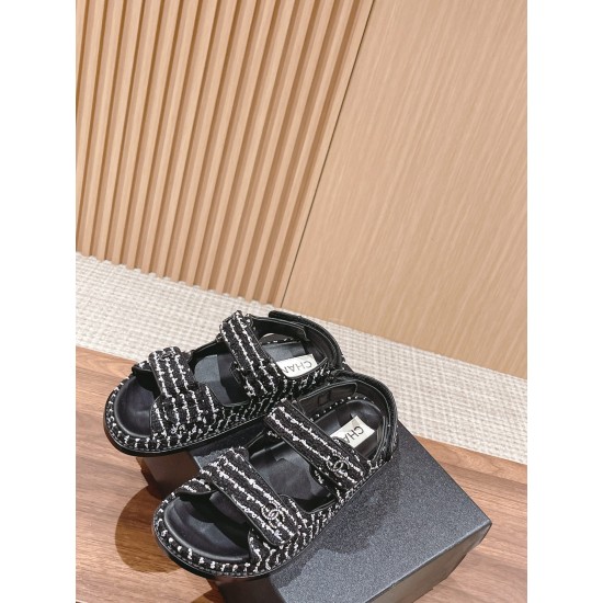 CHANEL Sandals