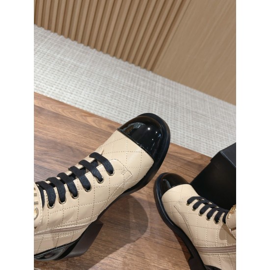 CHANEL Boots