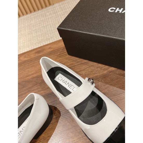 CHANEL Ballerinas