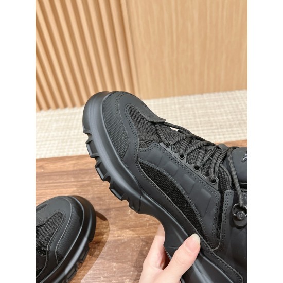 Dior Sneakers