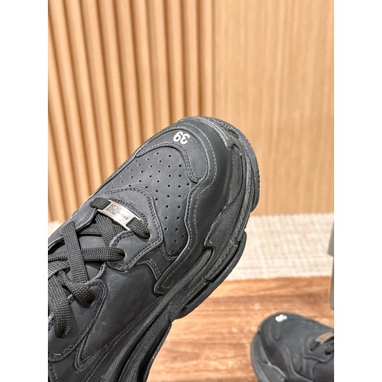 Balenciaga Sneakers