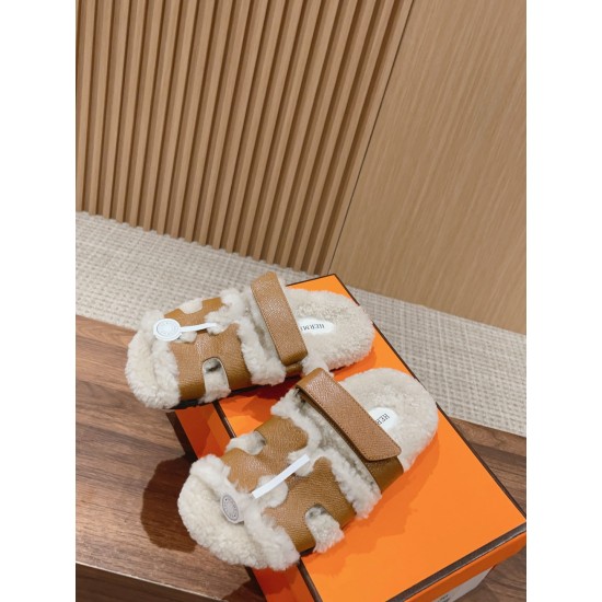 Hermes Slippers