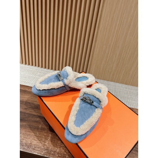 Hermes Iota mule