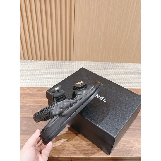 CHANEL Sandals