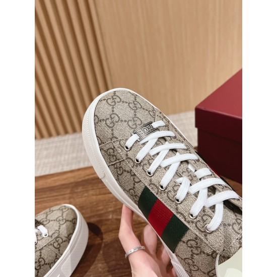 Gucci Sneakers