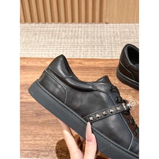 Hermes Sneakers