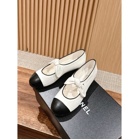 CHANEL Ballerinas