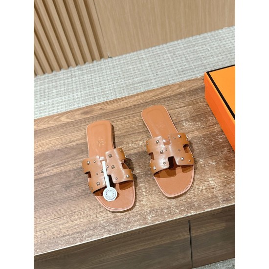 Hermes Slippers