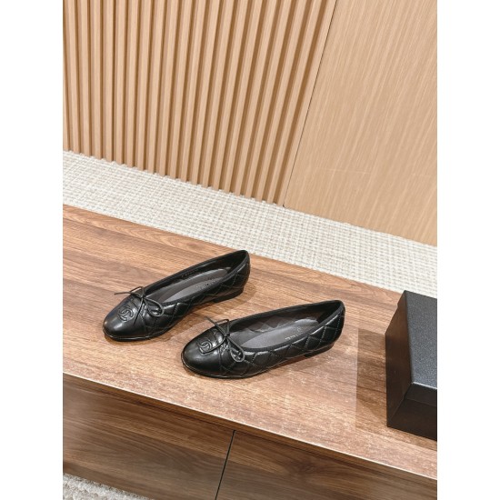 CHANEL Ballerinas