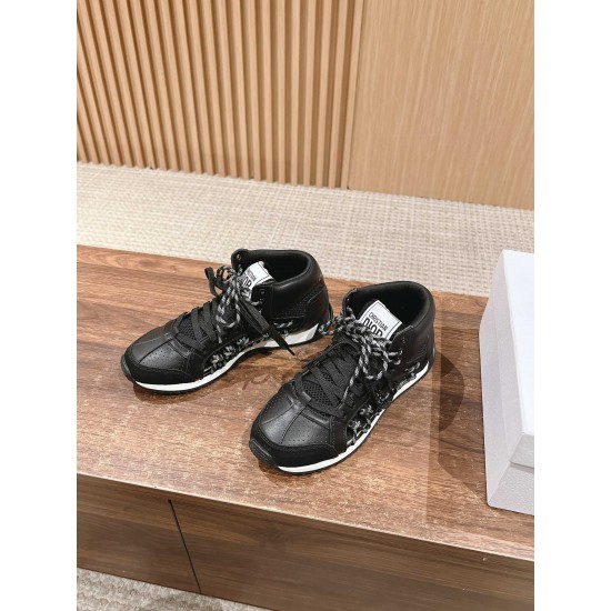 Dior Sneakers