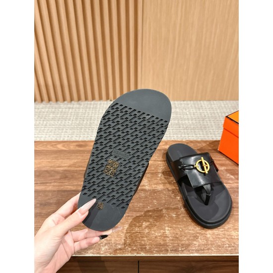 Hermes Slippers