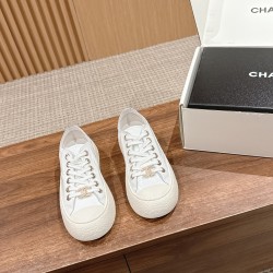 CHANEL Sneakers