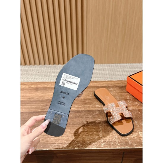 Hermes Slippers