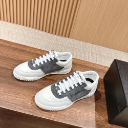 CHANEL Sneakers