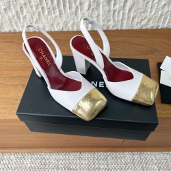 CHANEL Pumps and Slingbacks