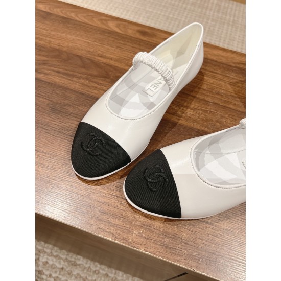 CHANEL Ballerinas