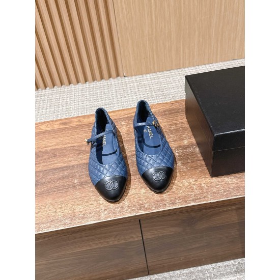 CHANEL Ballerinas