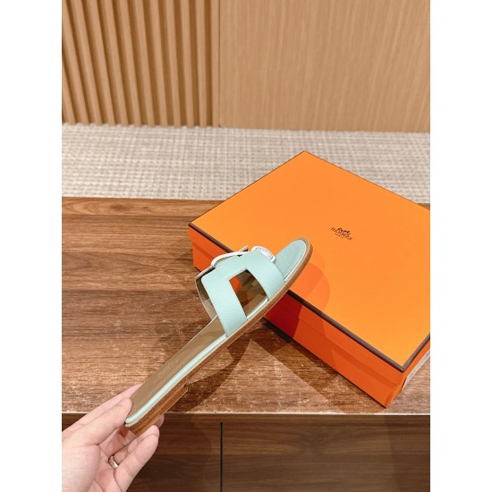 Hermes Slippers