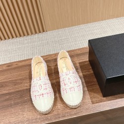 CHANEL Espadrilles
