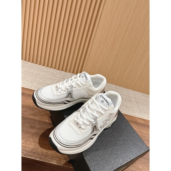 CHANEL Sneakers