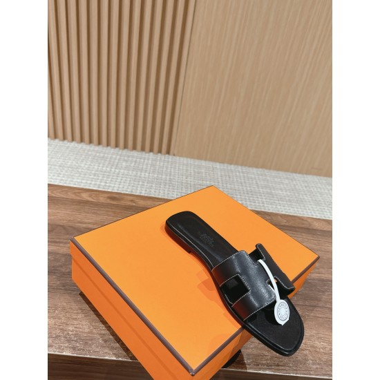 Hermes Slippers