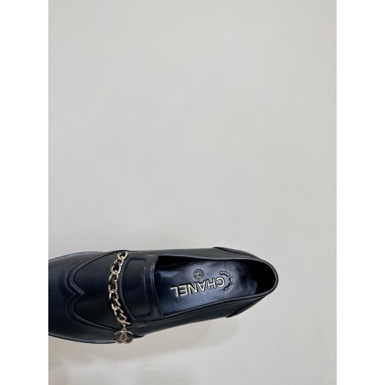 CHANEL Loafers