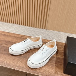 CHANEL Sneakers