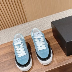 CHANEL Sneakers