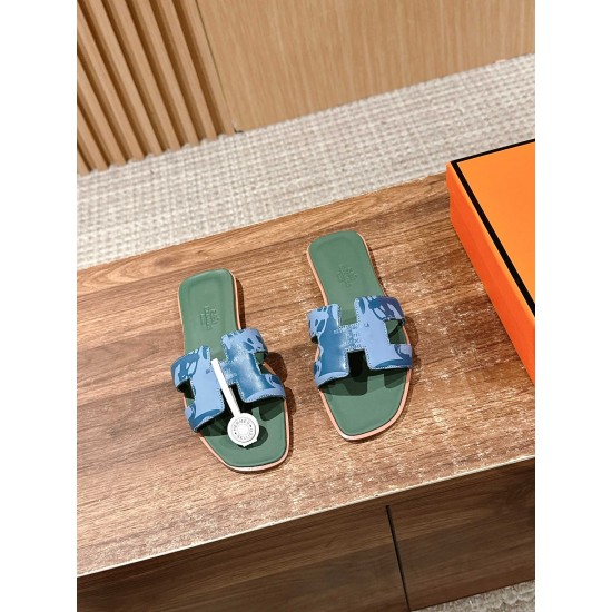 Hermes Slippers