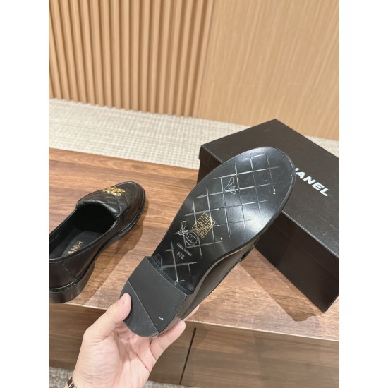 CHANEL Loafers