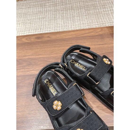 CHANEL Sandals