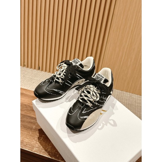 Dior Sneakers