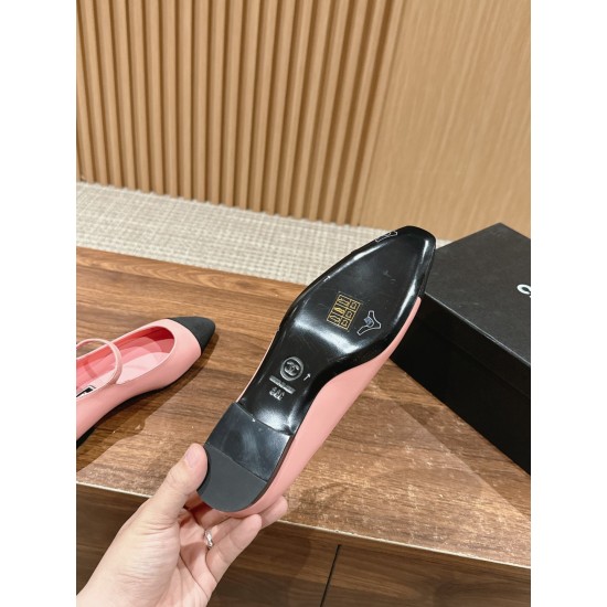 CHANEL Ballerinas