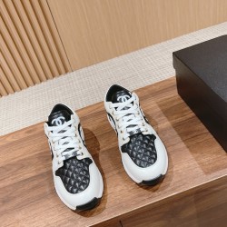 CHANEL Sneakers