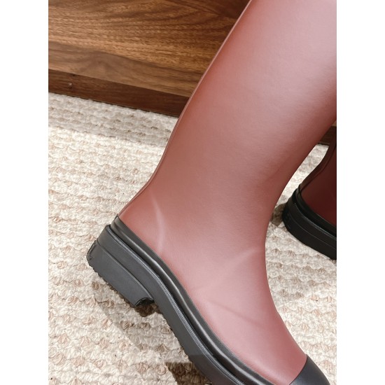 CHANEL Boots